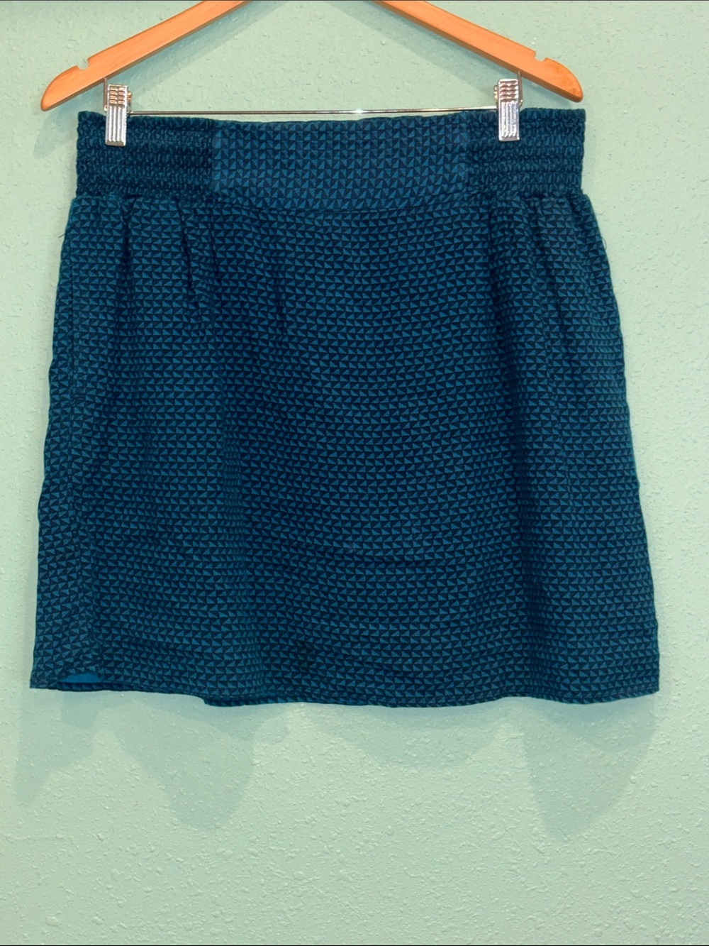 Kavu  Teal Skirt. Size large